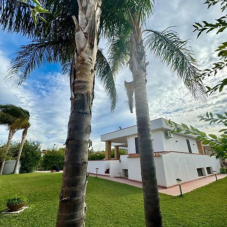 Villa Capri Holiday Home Campofelice di Roccella Kültér fotó